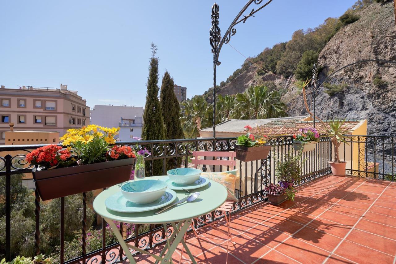 Villa Rosita Suites En Playa De La Malagueta Con Terraza Malaga Zewnętrze zdjęcie